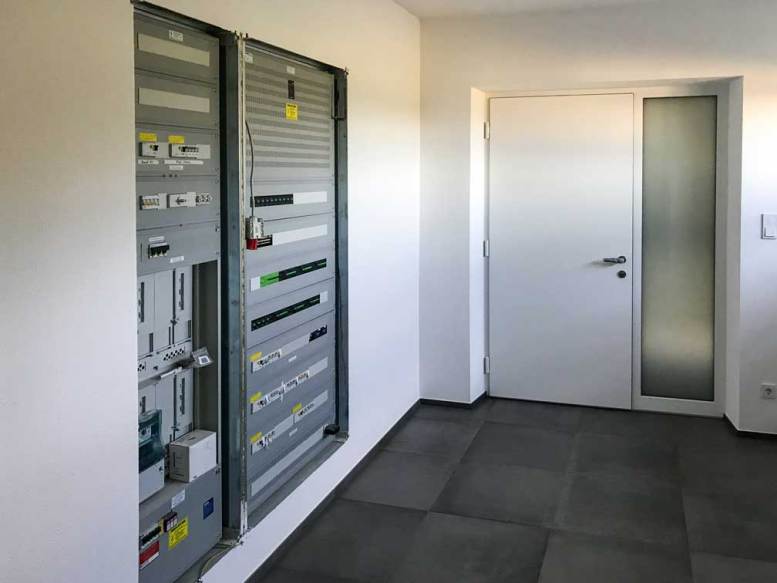 Austrian Self-Build - Loxone Cabinet