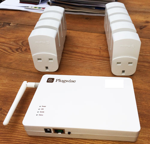 Plugwise Home Stretch 2.0 Controller & Sockets